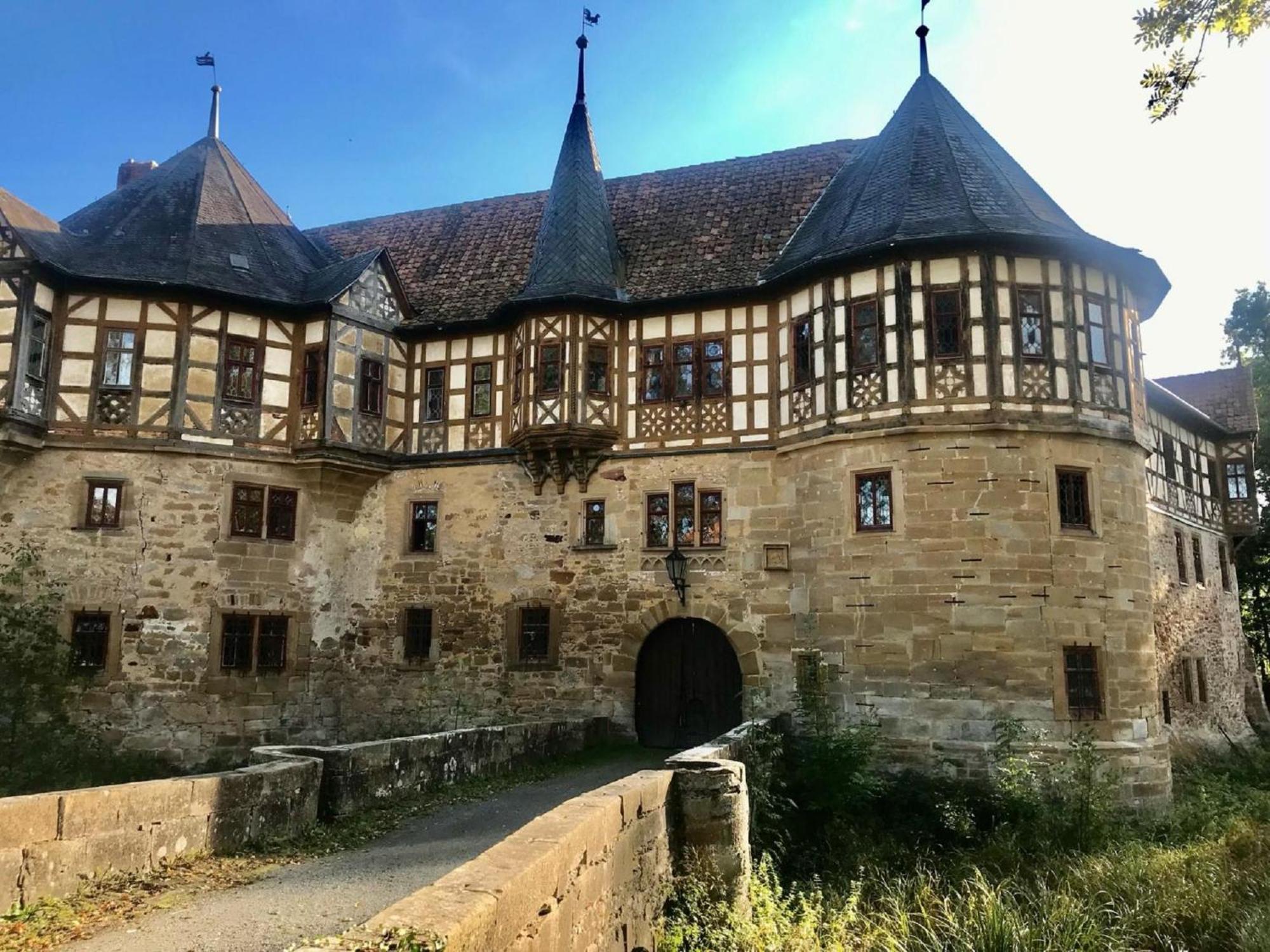 Ferienwohnungen Goja Bad Konigshofen im Grabfeld Exterior photo